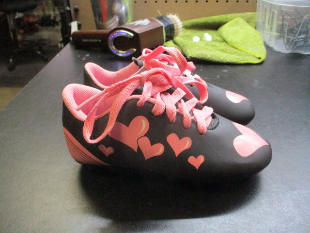 Load image into Gallery viewer, Trax Pink &amp; Black Soccer Cleats Youth Size 8.5
