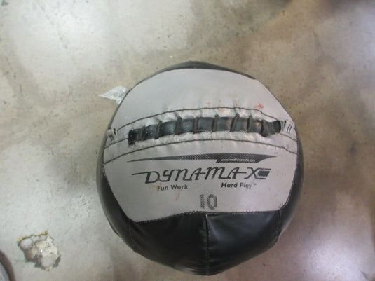 Used Dyna-Max 10 Lb Wall Ball