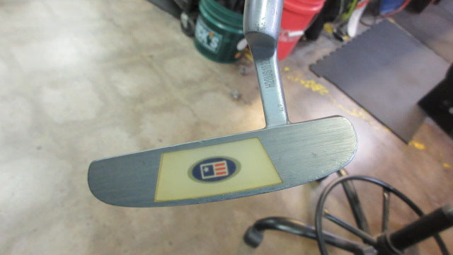 Load image into Gallery viewer, Used US Kids Ultralight Longleaf 26&quot; Junior Putter
