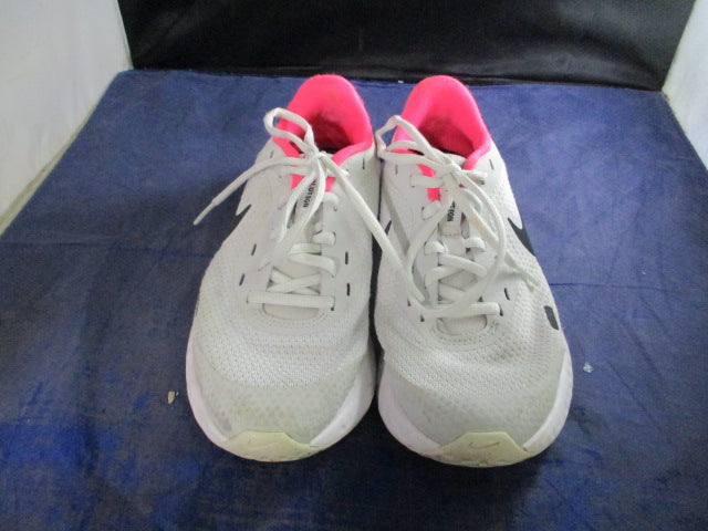 Load image into Gallery viewer, Used Nike Revolution 5 Running Shoes Youth Size 4.5
