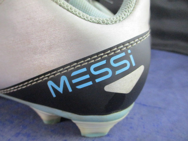 Load image into Gallery viewer, Used Adidas X Crazyfast Messi.4 Soccer Cleats Youth Size 2.5 - small wear
