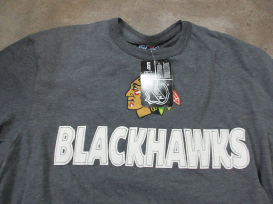 Used Majestic Blackhawks Size Large - New w/ Tags