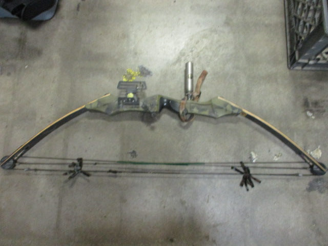 Load image into Gallery viewer, Used PSE Laser II Cobra Compound Bow Right Hand
