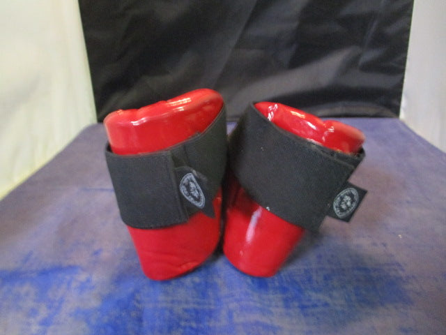 Load image into Gallery viewer, Used Sang Moo Sa Martial Arts Sparring Shoes Size Youth
