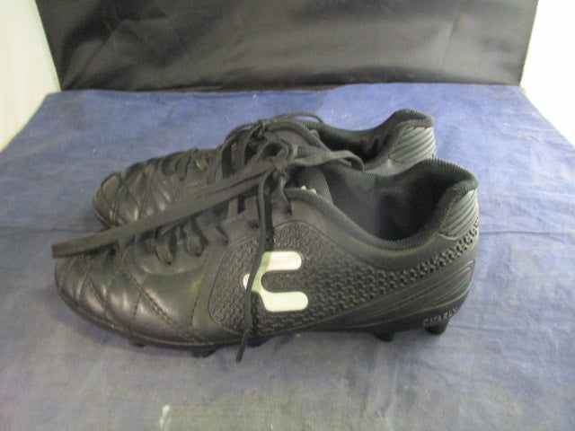 Load image into Gallery viewer, Used Charly Soccer Cleats Size 2
