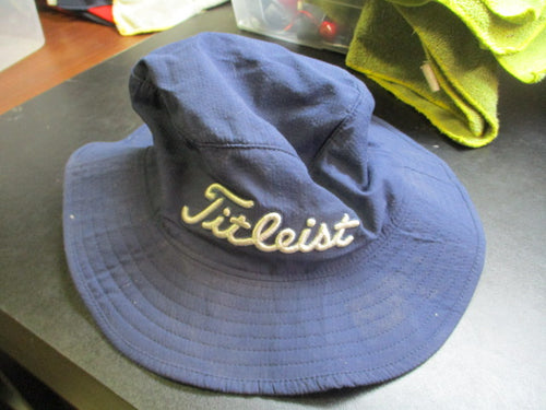 Used Titleist Bucket Hat Size S/M