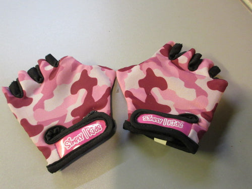 Used Simply Kids Bicycle Gloves Size Medium