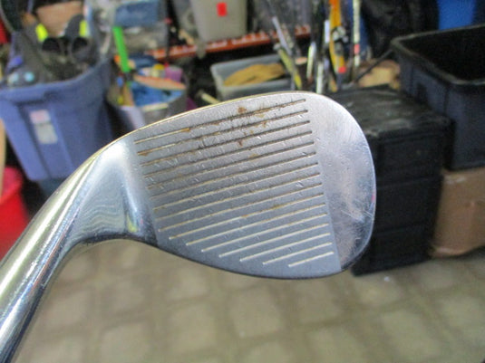 Used Cleveland Budweiser 60 Degree Wedge