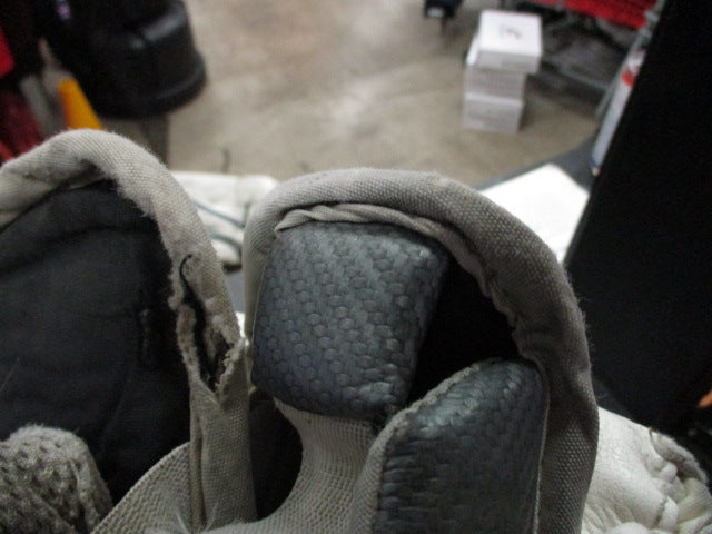 Load image into Gallery viewer, Used Bauer Supreme One100 Goalie Blocker Size Senior - Glove Has Wear
