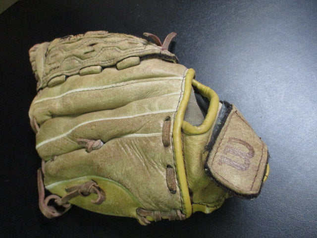 Load image into Gallery viewer, Used Wilson Cat 10&quot; Fastpitch Glove
