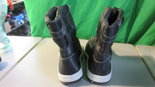 Used Kids Snow Boots Size 5