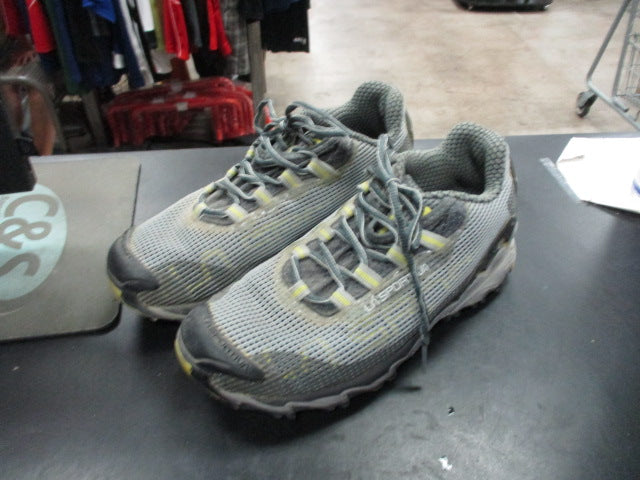 Load image into Gallery viewer, Used La Sportiva Hiking Shoes Size 8.5
