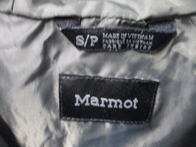 Load image into Gallery viewer, Used Marmot Rain Jacket Youth Size Small
