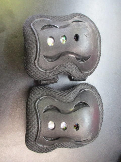 Used Youth Skate Knee Pads