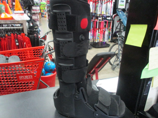 Load image into Gallery viewer, Used Medium Inflate Ankle Brace
