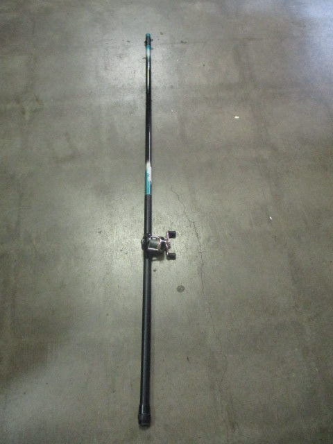 Load image into Gallery viewer, Used Zebco Crappie Classic CC10T 10&#39; Telescopic Fishing Pole-Missing Tip Eyelet
