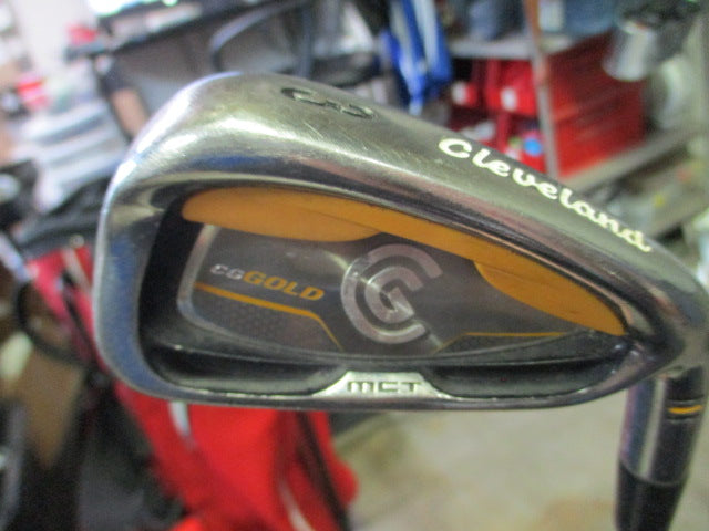 Load image into Gallery viewer, Used Clevland CG Gold MCT Iron Set 3-PW RH steel shaft
