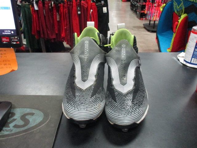 Load image into Gallery viewer, Used Under Armour Hightlight Hammer Size 8 Football Cleats Missing 4 Spikes
