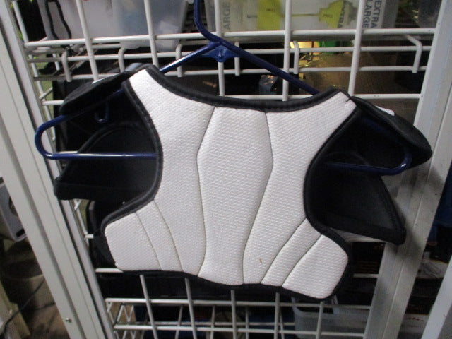 Load image into Gallery viewer, Used CCM LTP Shoulder Pads Youth Size Small
