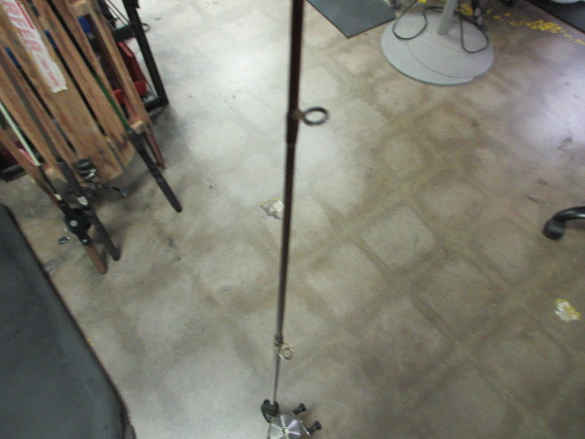 Load image into Gallery viewer, Used Berkley Cherrywood Series (5&#39;6&quot;) w/ Zebco Reel Fishing Pole Combo
