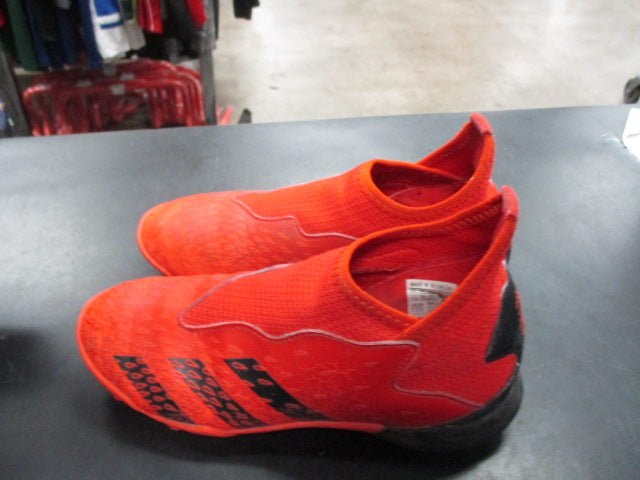 Load image into Gallery viewer, Used Adidas Predator Soccer Turf Cleats Size 13.5K
