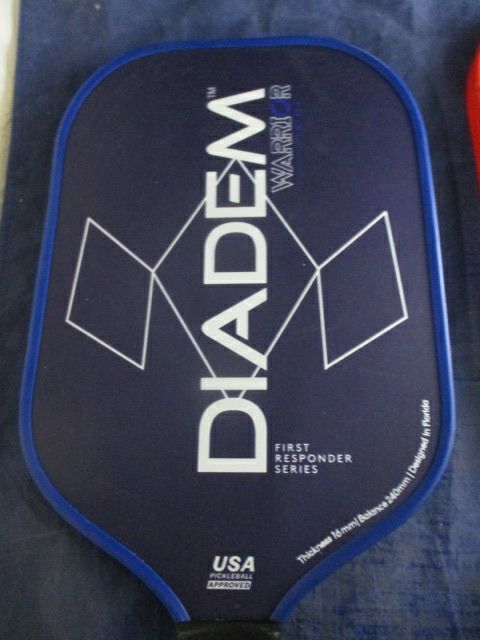 Load image into Gallery viewer, Used Diadem First Responder Pickleball Paddle - DEMO
