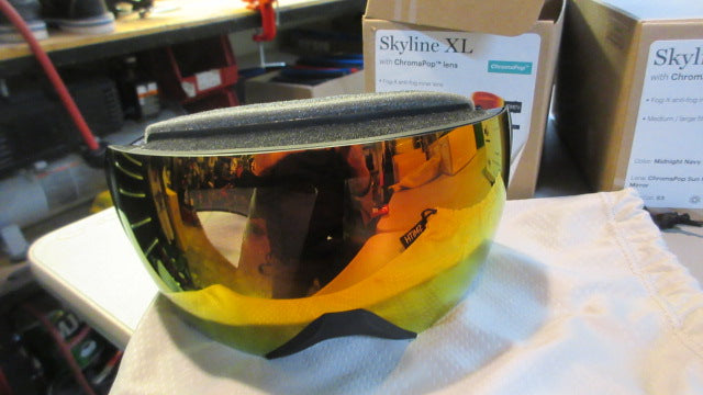 Load image into Gallery viewer, Smith Skyline XL ChromaPop Lens Snow Goggles
