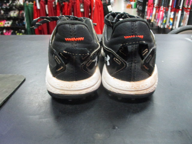 Load image into Gallery viewer, Used Under Armour UA Yard Turf Baseball Shoes Size Youth 4.5
