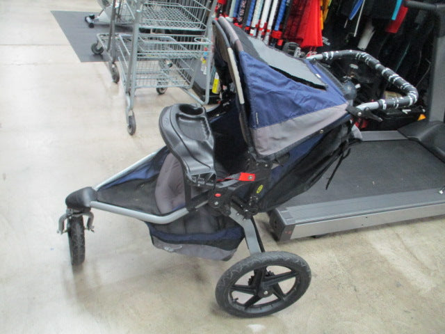 Load image into Gallery viewer, Used Bob Revolution SE Stroller w/ Adapter for Car Seat
