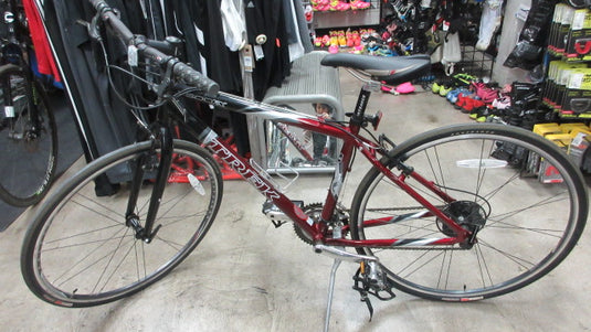 Used 2005 Trek 7500 FX Frame: Aluminum Fitness/Road Bicycle