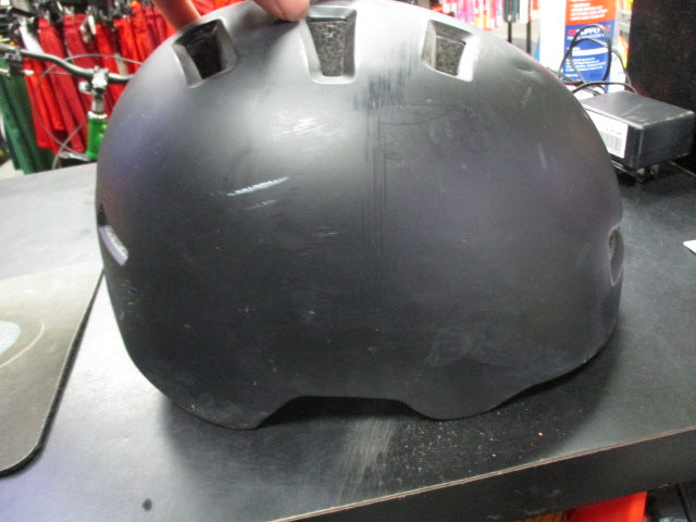 Load image into Gallery viewer, Used Zefal Size 58-61CM Bike Helmet
