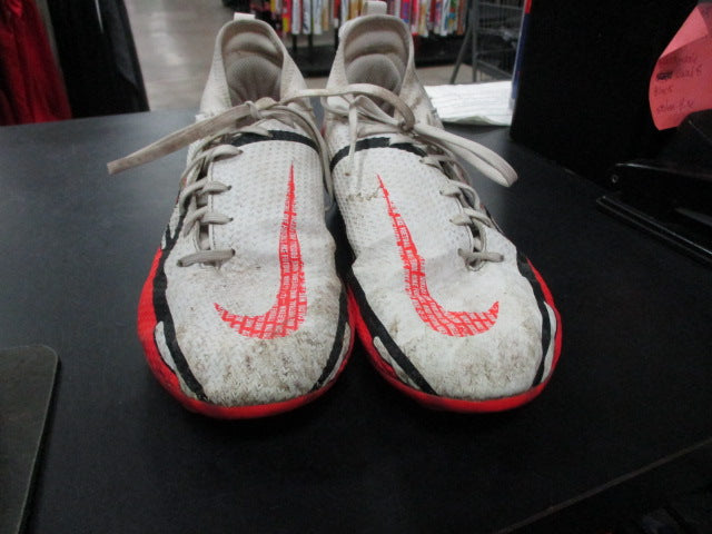 Load image into Gallery viewer, Used Nike Phantom GT2 Elite Youth Cleats 6Y
