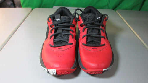 Used UNDER ARMOUR SHOES Youth - 2 Red