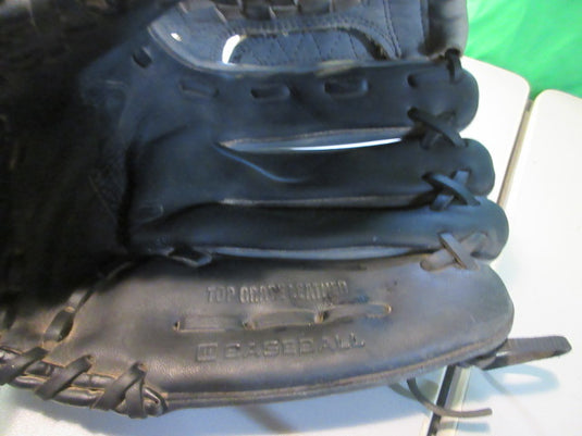 Used Wilson A0650 12.5" Glove