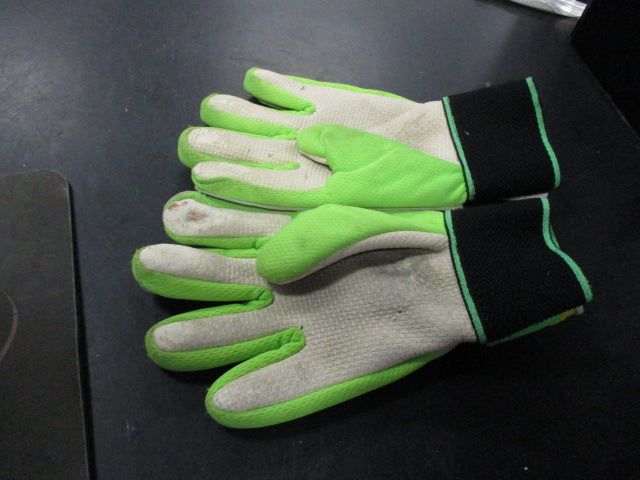 Load image into Gallery viewer, Used Jalunth Soccer Goalie Gloves Size Youth
