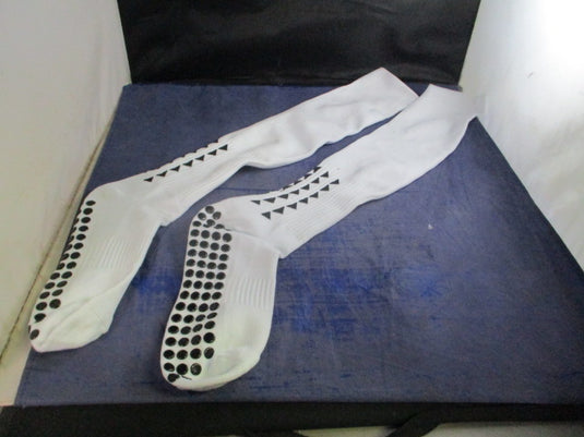 New Grip Soccer Socks - White - OSFM