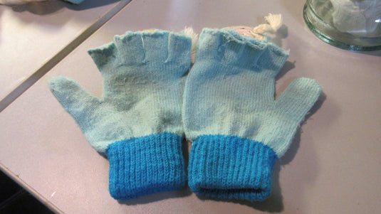 Used Kids Disney Frozen Gloves