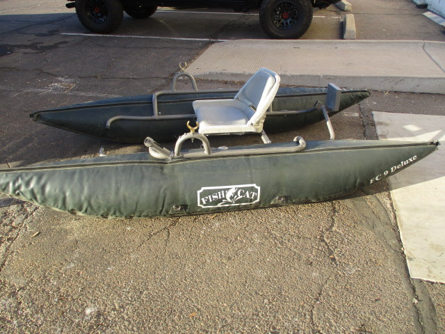 Load image into Gallery viewer, Used Fish Cat FC 9 Deluxe Float Boat With Paddles
