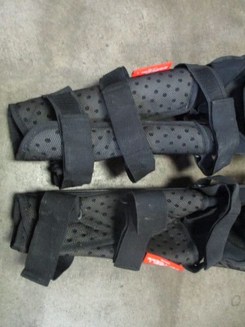 Used Lizards Skins MX MTB Knee / Shin Pads Softcell Shin Pads