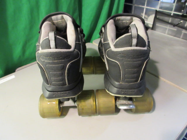 Load image into Gallery viewer, Used Sketchers Roller Skates Size 7
