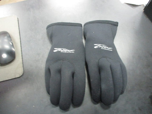 Used Tilos Titanium Dive Gloves Size Medium