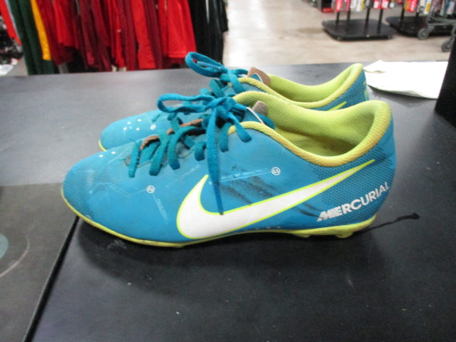 Load image into Gallery viewer, Used Nike Mercurial Size 3.5Y Soccer Cleats
