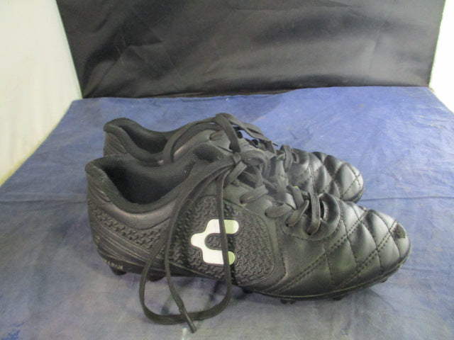 Load image into Gallery viewer, Used Charly Soccer Cleats Size 2
