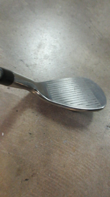 Used Golden Bear Bear Claw 52 Degree Wedge