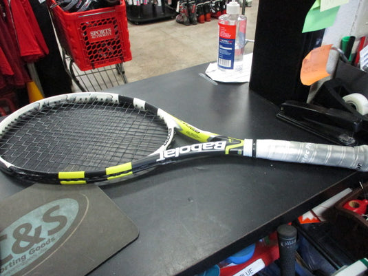 Used Babolat Aero Pro Drive 27'' Tennis Racquet