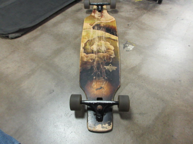 Load image into Gallery viewer, Used Dusters Deep 42&quot; Bamboo Longboard
