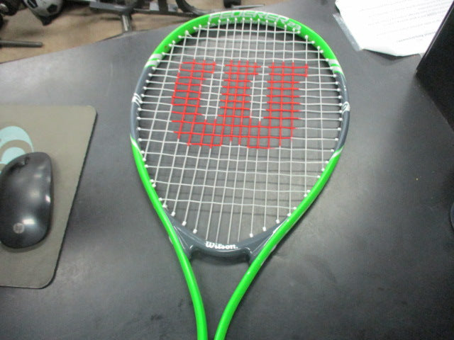 Load image into Gallery viewer, Used Wilson Federer 23&quot; Tennis Racquet
