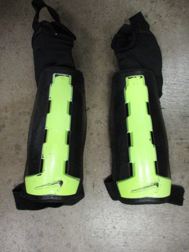 Used Nike Shin Guards Youth Size XS