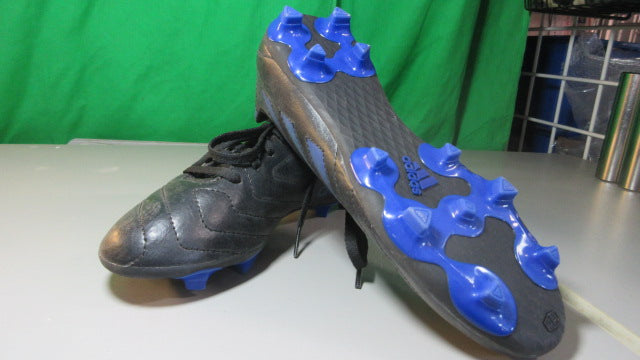 Load image into Gallery viewer, Used Adidas Goletto VII Black &amp; Blue Outdoor Cleats - 3.5 US
