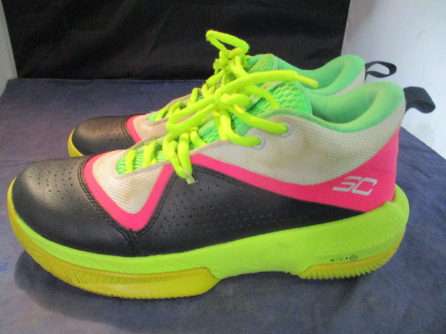 Load image into Gallery viewer, Used Under Armour ICDATSC30 Basketball Shoes Size 6
